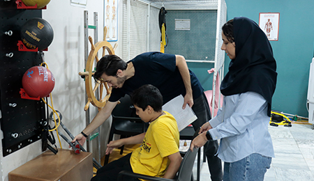 خدمت‌رسانی رایگان به آینده‌سازان دارای معلولیت جسمی‌حرکتی